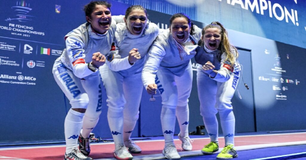 Gioia Mondiale Le Ragazze Azzurre Del Fioretto Sono D Oro Radio